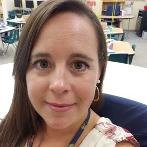 Meet your Posher, Becca